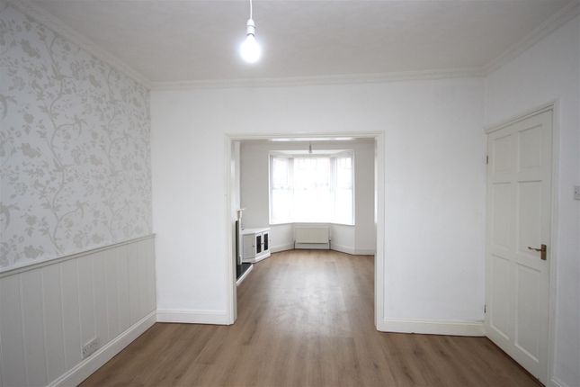 11, Denmark Road, Rushden photo 4