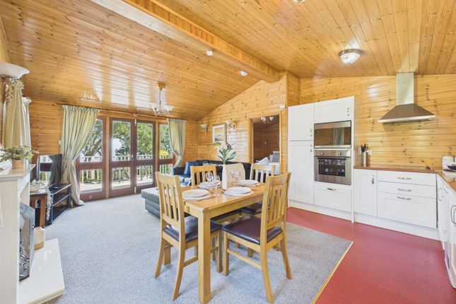 16, Watermouth Lodges, Watermouth Castle, Watermouth photo 2