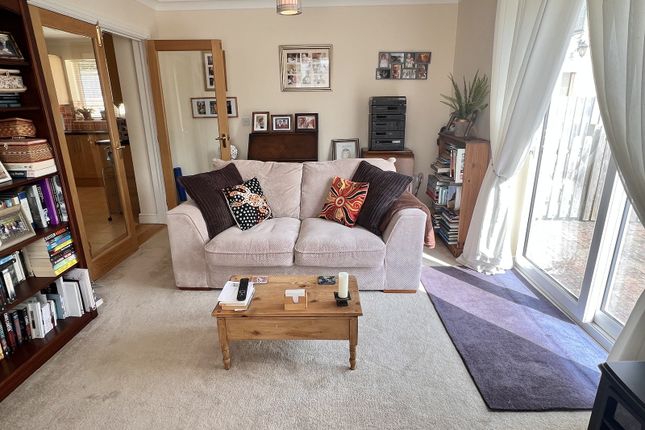 10, Maes Yr Haf, Llanwrda photo 4