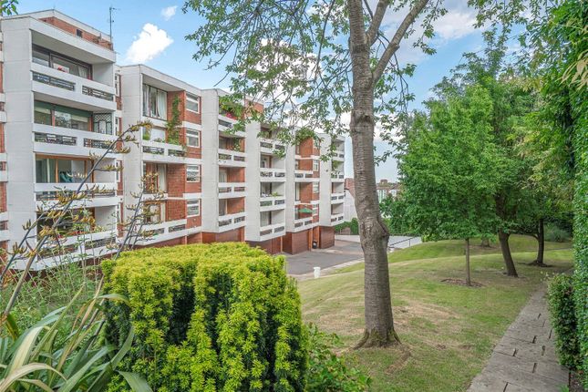 Thumbnail Flat for sale in Southwood Park, Southwood Lawn Road, Highgate, London