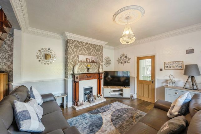7, Deacon Crescent, ROTHERHAM photo 4