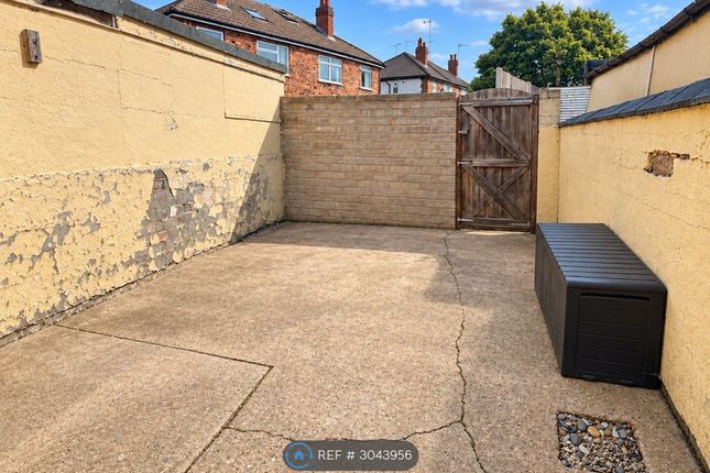 Hartshill Road, Stoke-On-Trent photo 3