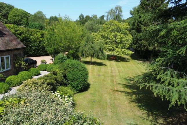 Lambridge Wood Road, Henley-on-Thames photo 4