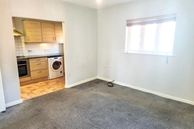12, Charlotte Court, Highbridge photo 2