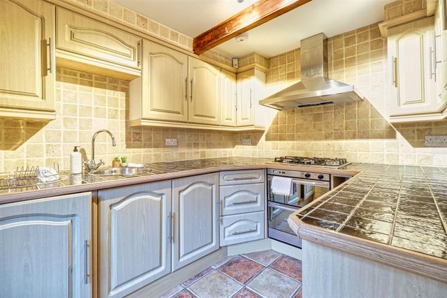 4, Thornhill Street, Leeds photo 5