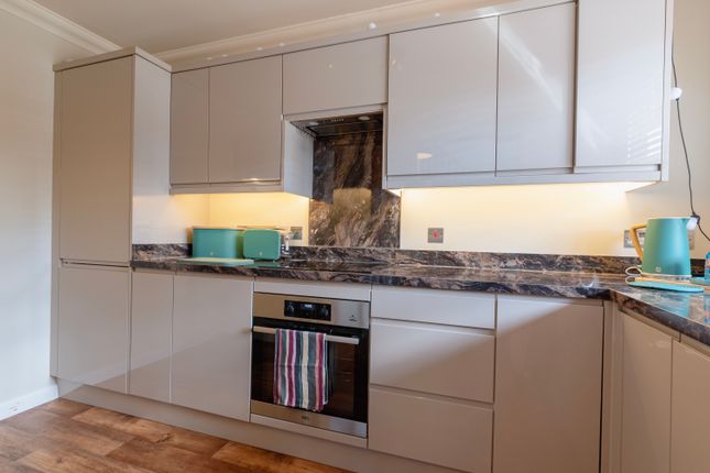58, Knockomie Rise, Forres photo 4