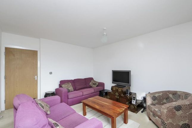 22 KINGS WHARF, Kings Wharf, Wantage, Wantage photo 2