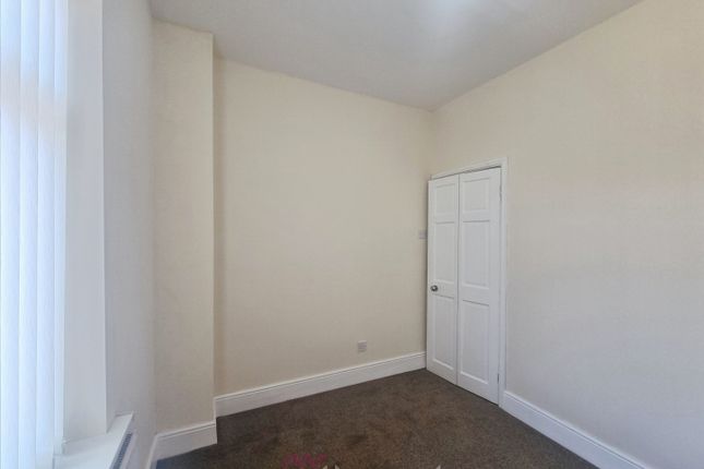 25, Albany Road, Doncaster photo 4