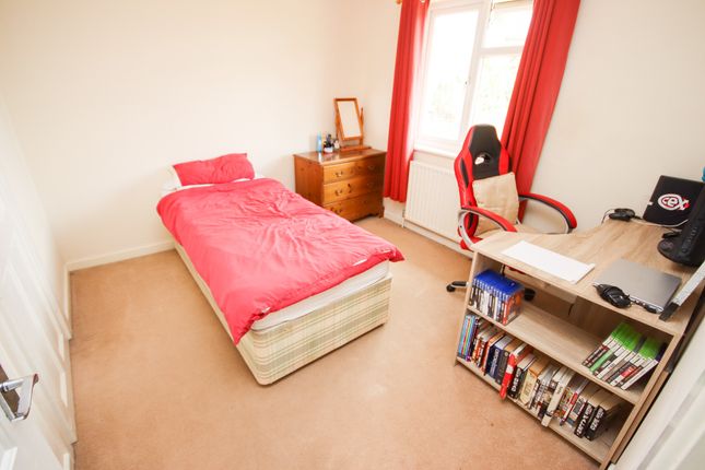 End terrace house for sale in Green Leys, Maidenhead
