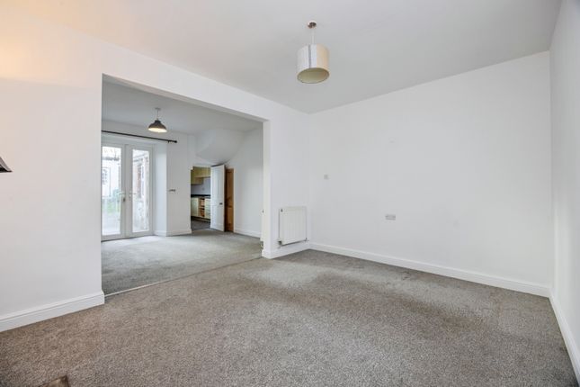 61, Moorland Road, Cornwall photo 3