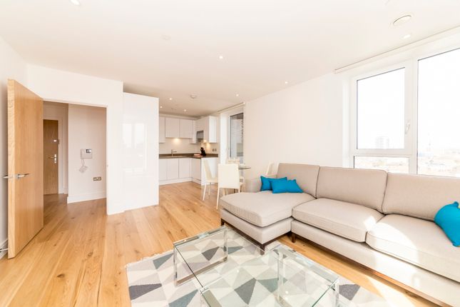 Thumbnail Flat for sale in Sovereign Tower, 1 Emily Street, London