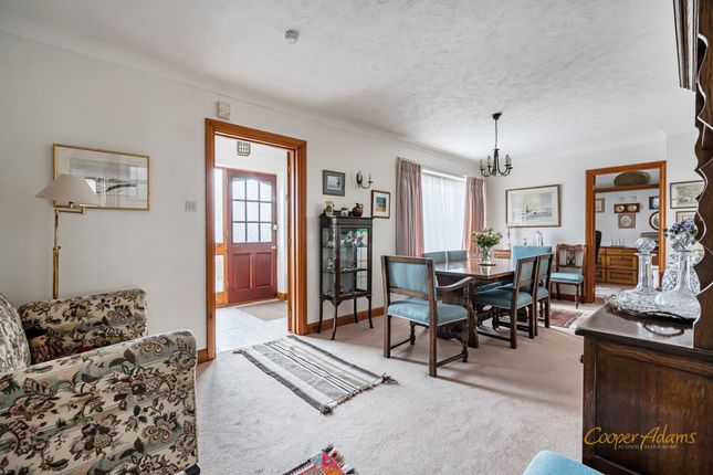 18 Vermont Drive, Littlehampton photo 4