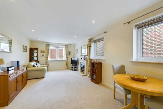 Thumbnail Property to rent in Union Place, Worthing