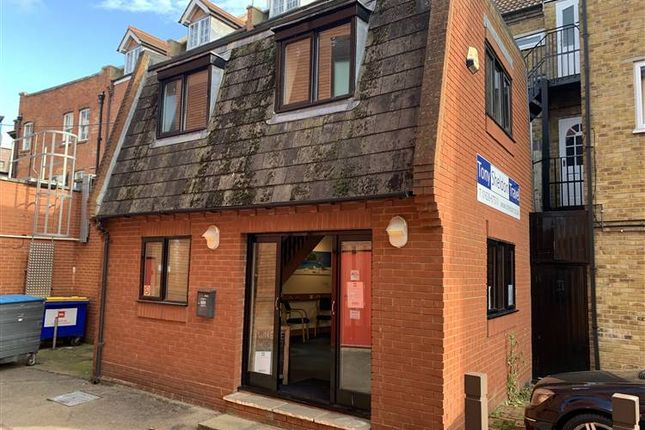 Commercial property to let in The Studio, Brock Lane, Maidenhead