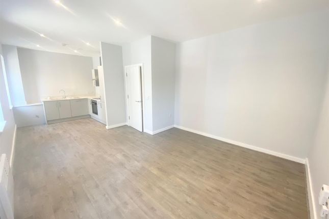 Apartment 67, Sky Gardens, 16, Crosby Road North, Liverpool photo 4