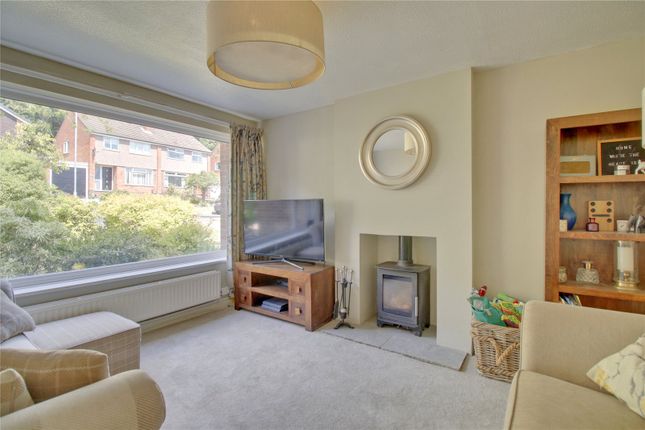28, West End Drive, Leeds photo 2