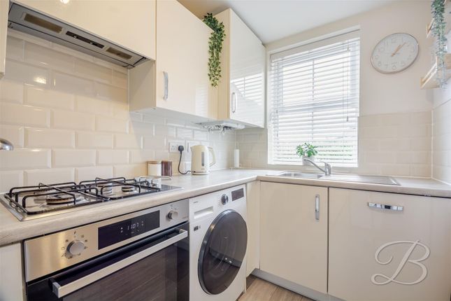 18, Moonbeam Way, Mansfield photo 3