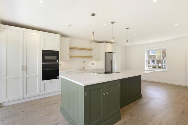 Barfield Gardens, West Malling photo 4
