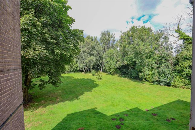 26, Balmoral Court, Carlisle photo 4