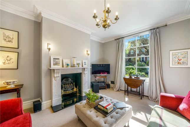 Woodland Cottage, 18, North Hill, London photo 3