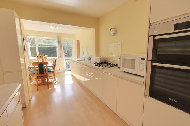 10, Billbrook Road, Hucclecote photo 2
