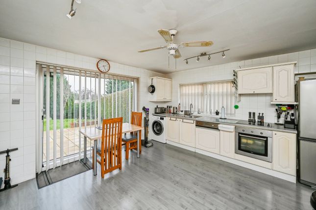 27, Garnon Street, Mansfield photo 4