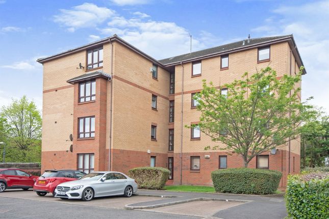 Thumbnail Flat for sale in Millstream Court, Paisley
