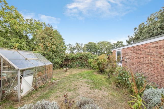 St. Monance Way, Colchester photo 2