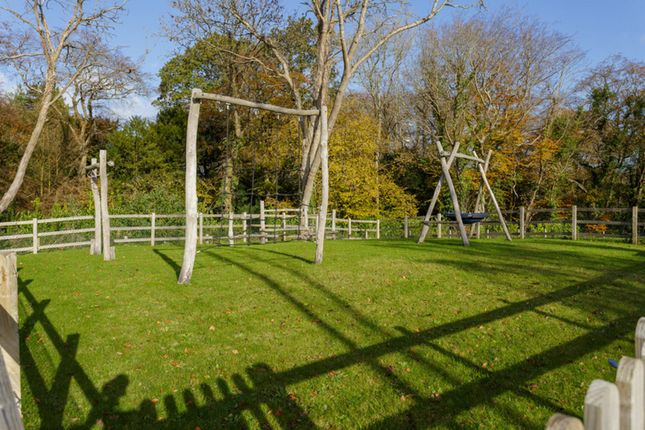 52, Deerleap Lane, Rowland's Castle photo 4