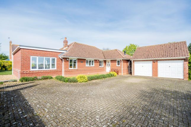 Thumbnail Detached bungalow for sale in Squires Road, Halvergate, Norwich