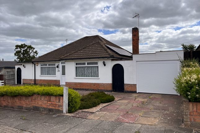 2, Oakside Crescent, Leicester photo 3