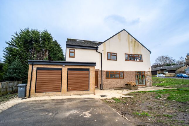 Detached house for sale in Edgerton Green, Huddersfield