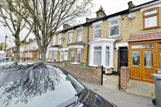 Property for sale in Bristol Road, London