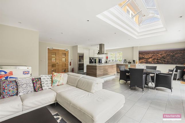 Thumbnail Detached house for sale in Henrietta Gardens, Winchmore Hill