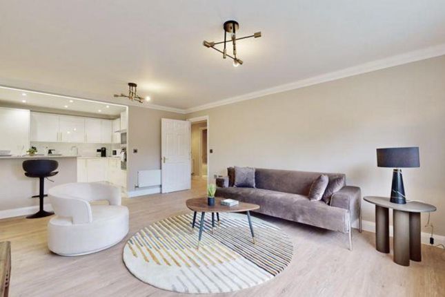 29 Nightingale Way, Reading photo 5