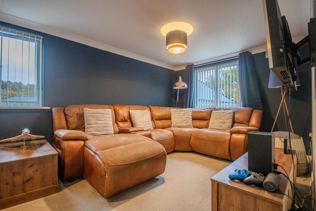 Flat Flat 6, Llyn House, Golden Mile View, Newport photo 3
