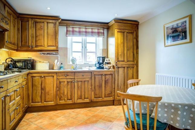 Stow Cottage, 5, Landgate Yard, Cheltenham photo 4
