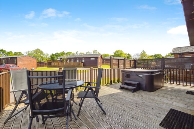 8, The Fairways, Finlake Holiday Park, Newton Abbot photo 4