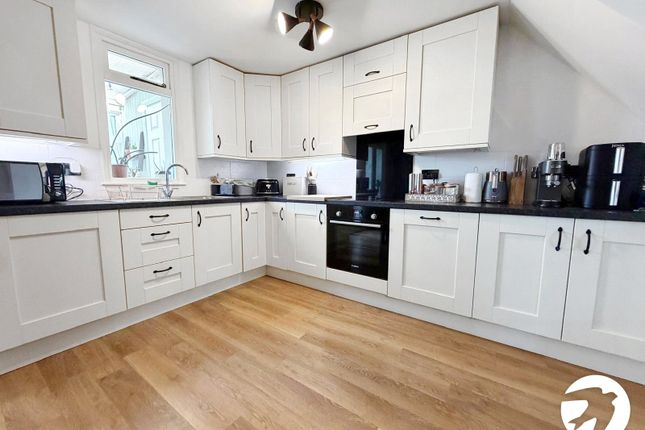 36, Howard Avenue, Kent photo 4