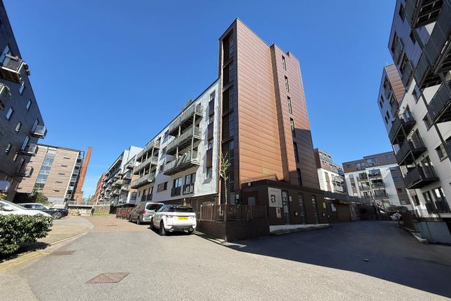 2-bed house on Apt 104, Advent 2/3, Manchester, £175,000