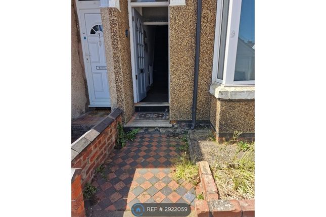Vicarage Road, Northampton photo 4