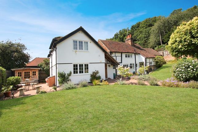 4-bed house on Hilda Cottage, Horsham Road, Holmbury St. Mary, £1,050,000