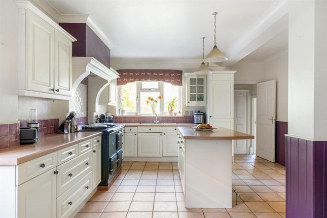 12, Lynmoor Road, Weymouth photo 3