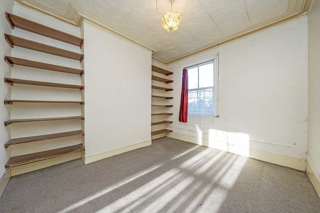 Terraced house for sale in Gillespie Road, London