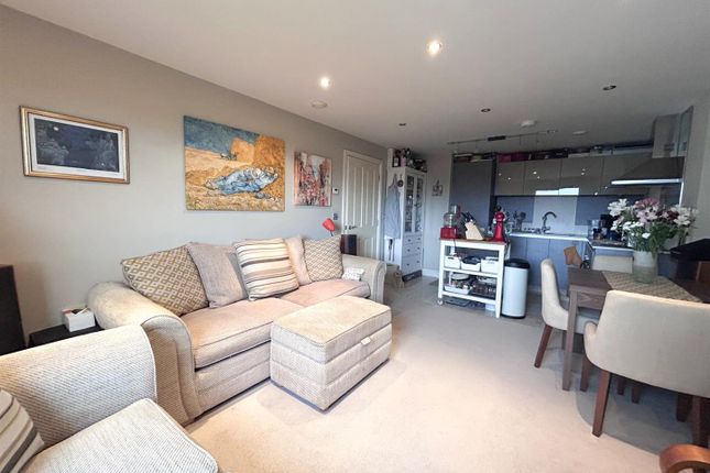 Flat 44, The Landmark, Egerton Road, Bexhill-On-Sea photo 4