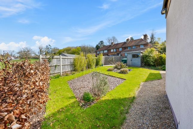 Detached bungalow for sale in Ref: Gk - Reigate Road, Buckland
