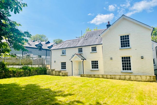 Thumbnail Farmhouse to rent in College Hill, Penryn