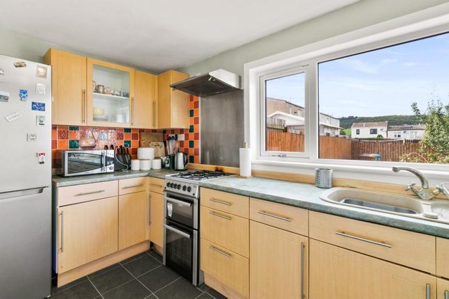 38, Gateside Crescent, Glasgow photo 4