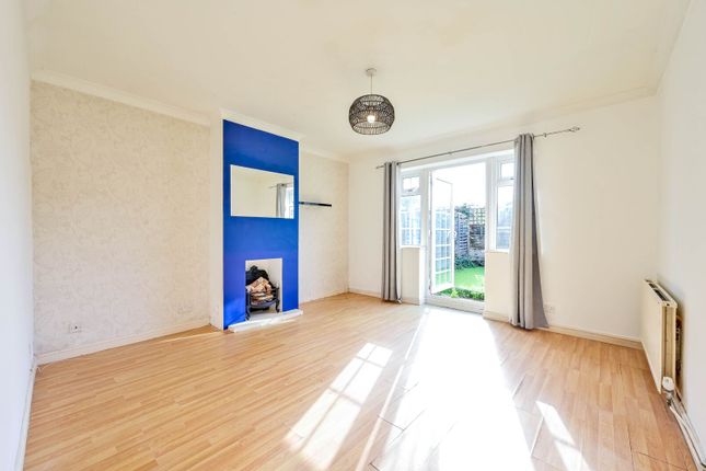 3-bed house on Elmshaw Road, Wandsworth, £750,000