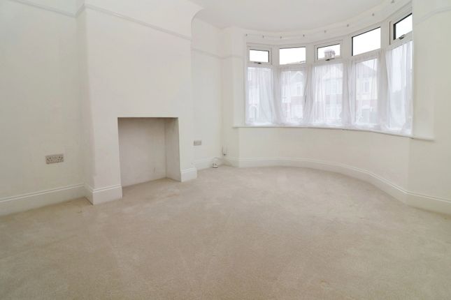 76, Selsey Avenue, Gosport photo 4